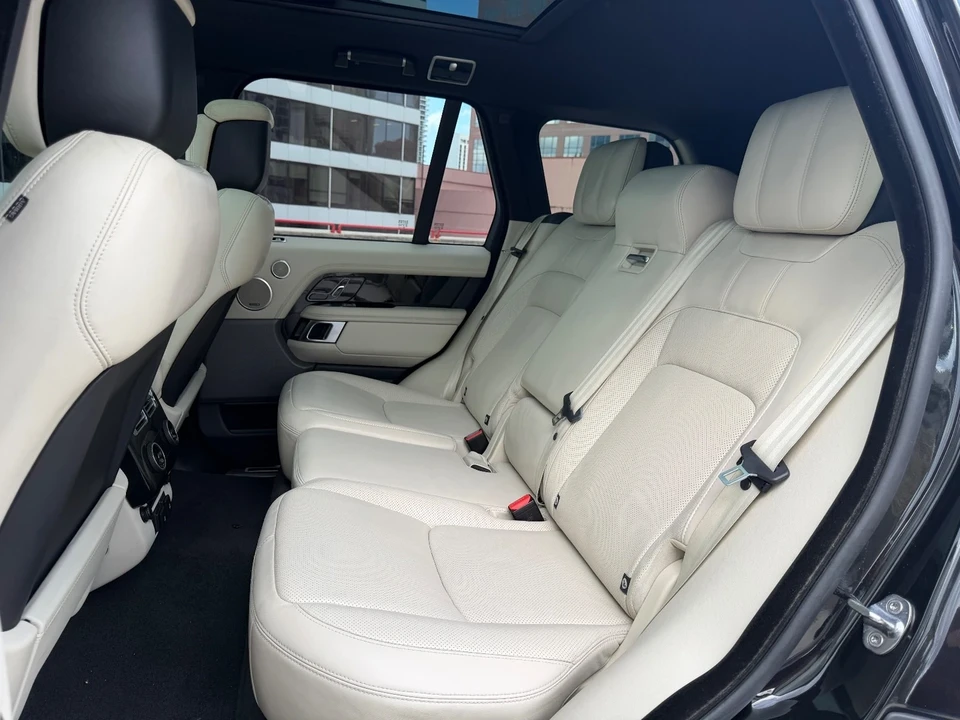 2018 Land Rover Range Rover L405 - Image 17 of 21