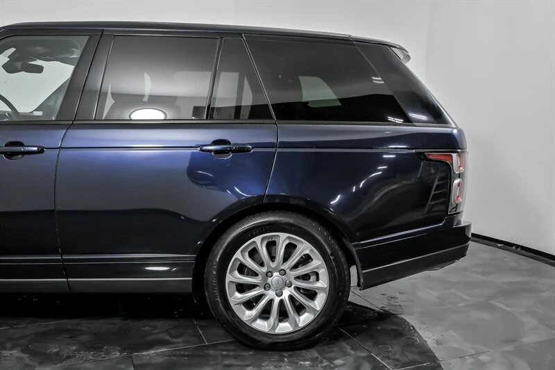 2018 Land Rover Range Rover L405 - Image 7 of 21