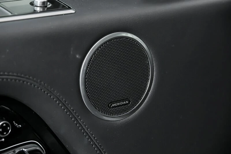 2018 Land Rover Range Rover L405 - Image 16 of 21