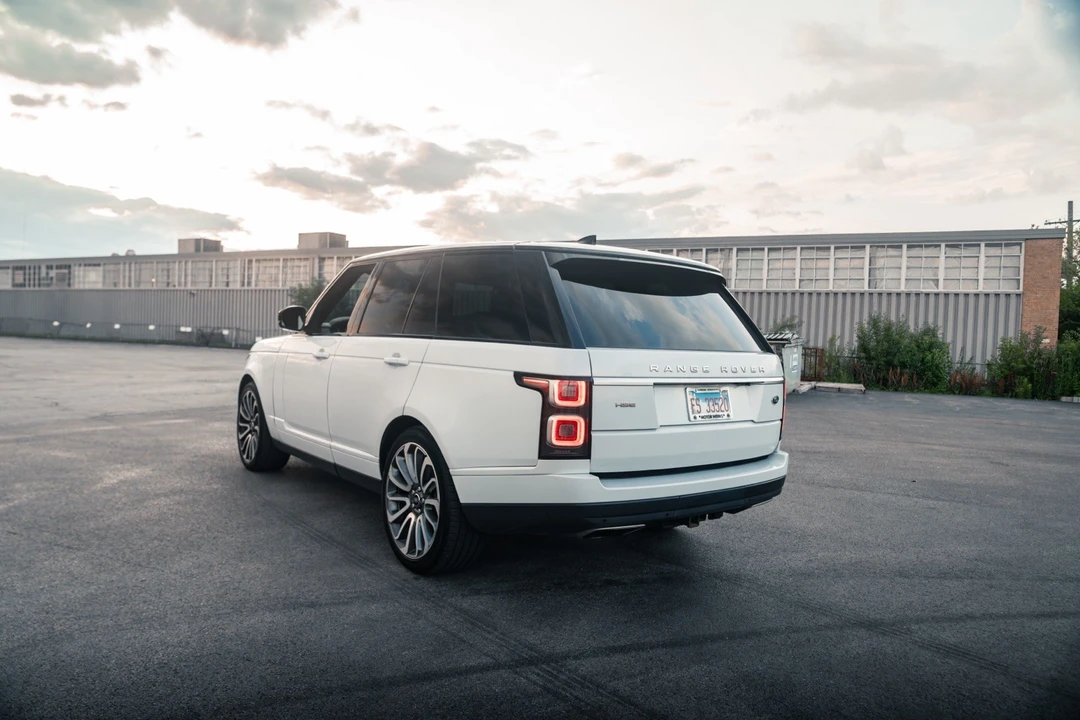 2018 Land Rover Range Rover L405 - Image 16 of 24