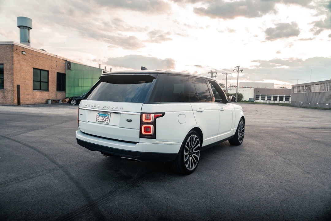 2018 Land Rover Range Rover L405 - Image 3 of 24