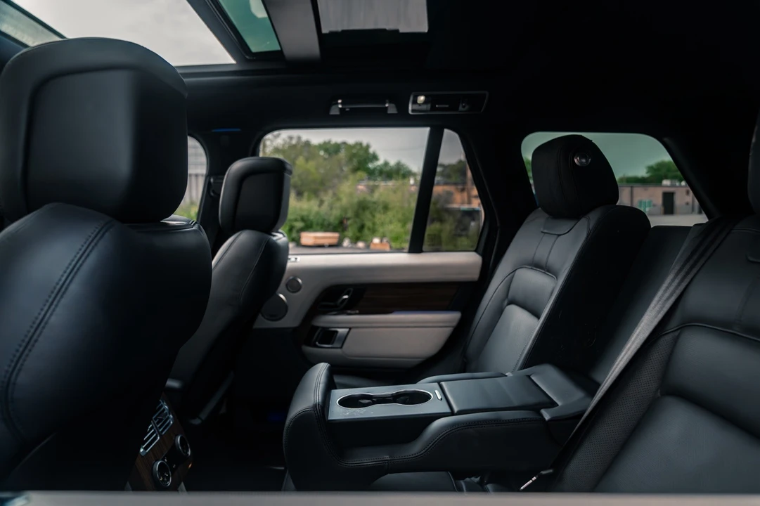 2018 Land Rover Range Rover L405 - Image 19 of 24