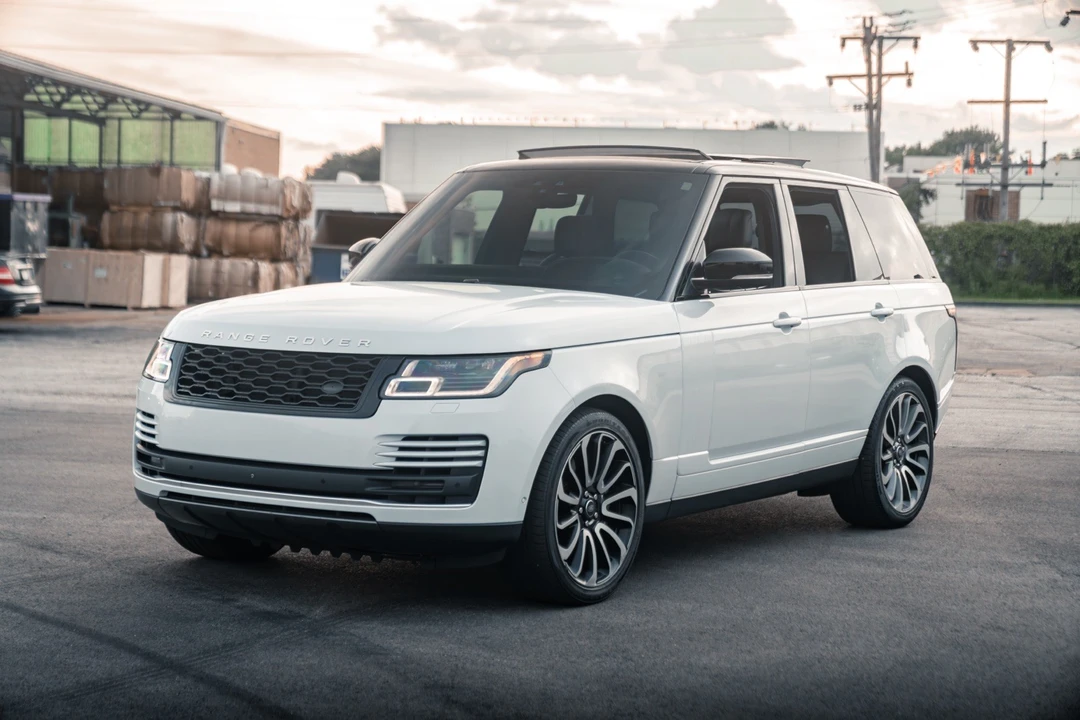 2018 Land Rover Range Rover L405 - Image 14 of 24