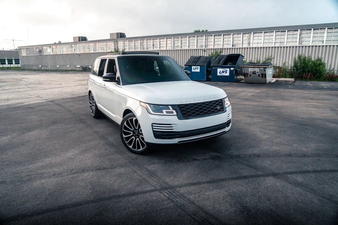 2018 Land Rover Range Rover L405 - Image 10 of 24