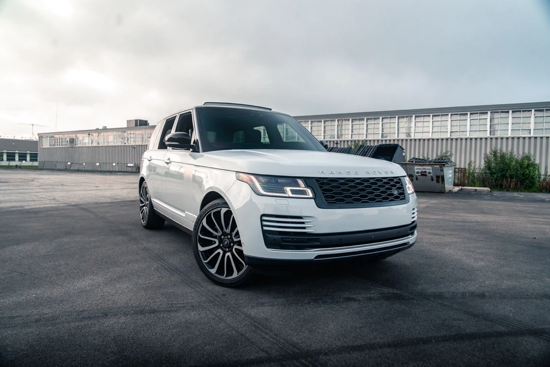 2018 Land Rover Range Rover L405 - Image 2 of 24