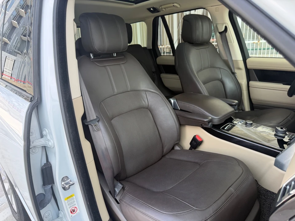 2018 Land Rover Range Rover L405 - Image 24 of 31