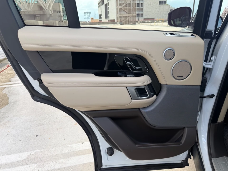 2018 Land Rover Range Rover L405 - Image 18 of 31