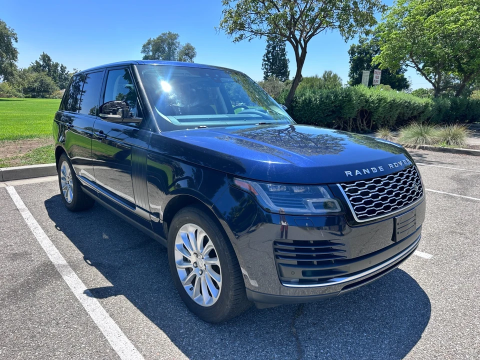 2018 Land Rover Range Rover L405 - Image 11 of 31