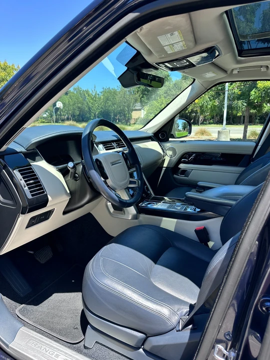 2018 Land Rover Range Rover L405 - Image 13 of 31