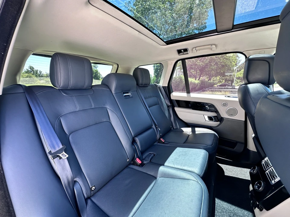 2018 Land Rover Range Rover L405 - Image 24 of 31