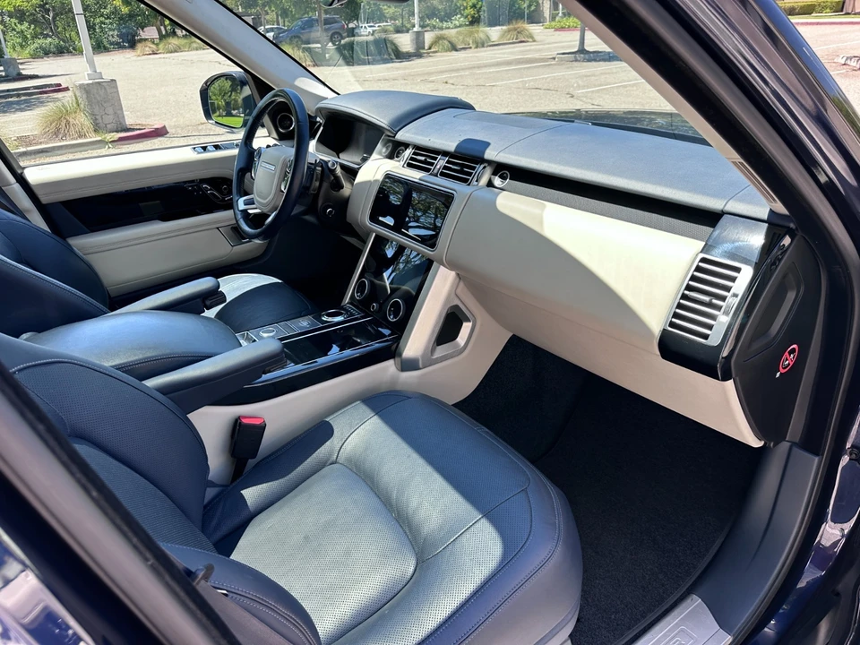 2018 Land Rover Range Rover L405 - Image 18 of 31