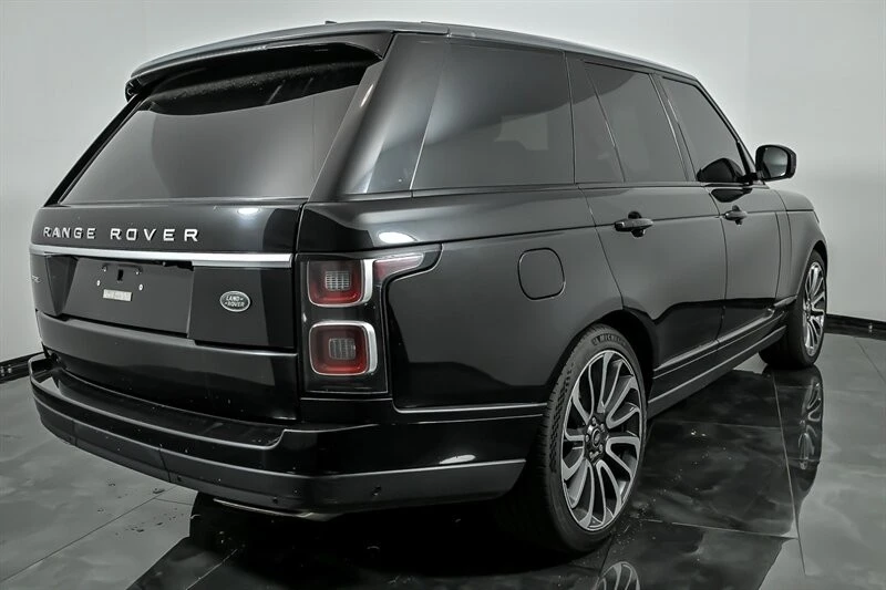 2018 Land Rover Range Rover L405 - Image 9 of 31