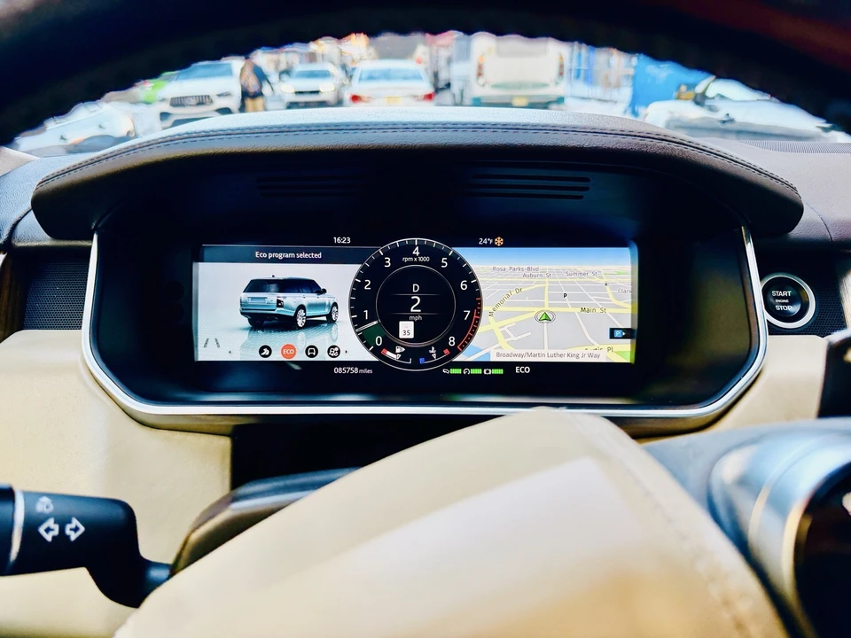 2018 Land Rover Range Rover L405 - Image 19 of 21