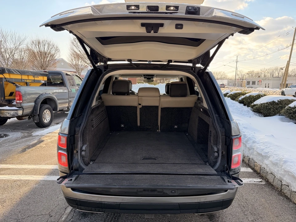 2018 Land Rover Range Rover L405 - Image 7 of 21