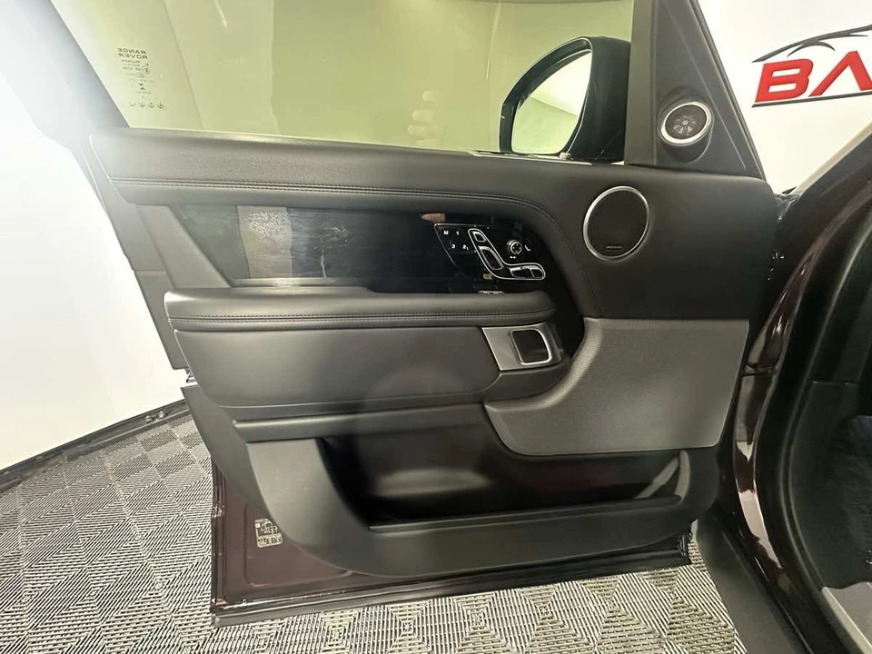 2018 Land Rover Range Rover L405 - Image 15 of 21