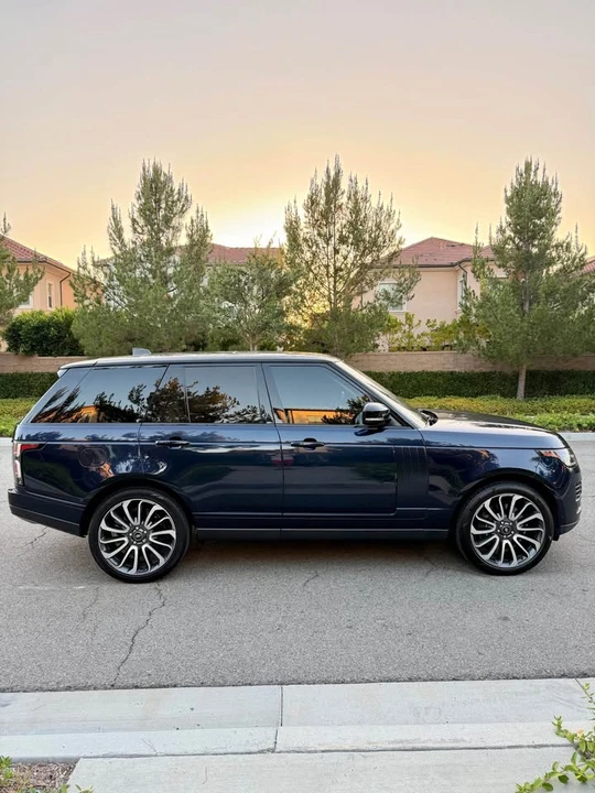 2018 Land Rover Range Rover L405 - Image 8 of 20