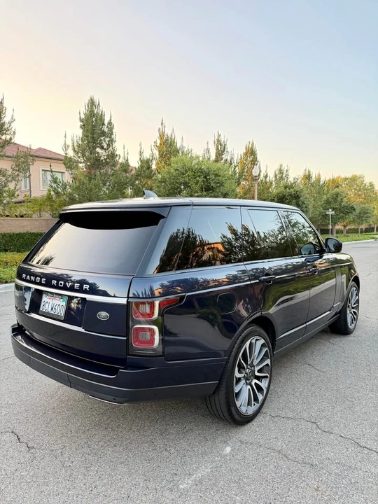 2018 Land Rover Range Rover L405 - Image 5 of 20