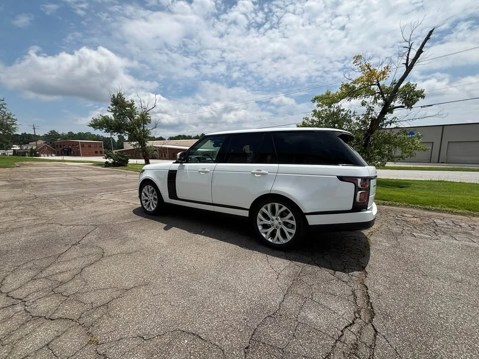 2018 Land Rover Range Rover L405 - Image 10 of 20