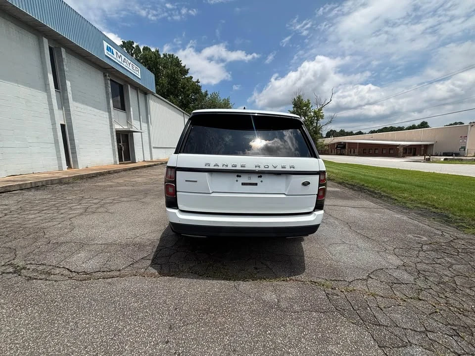 2018 Land Rover Range Rover L405 - Image 9 of 20