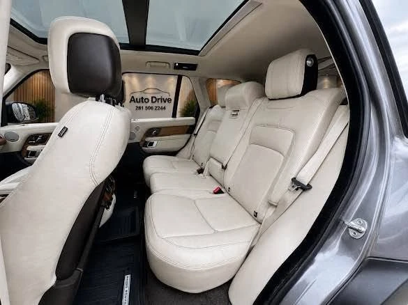 2018 Land Rover Range Rover L405 - Image 11 of 15