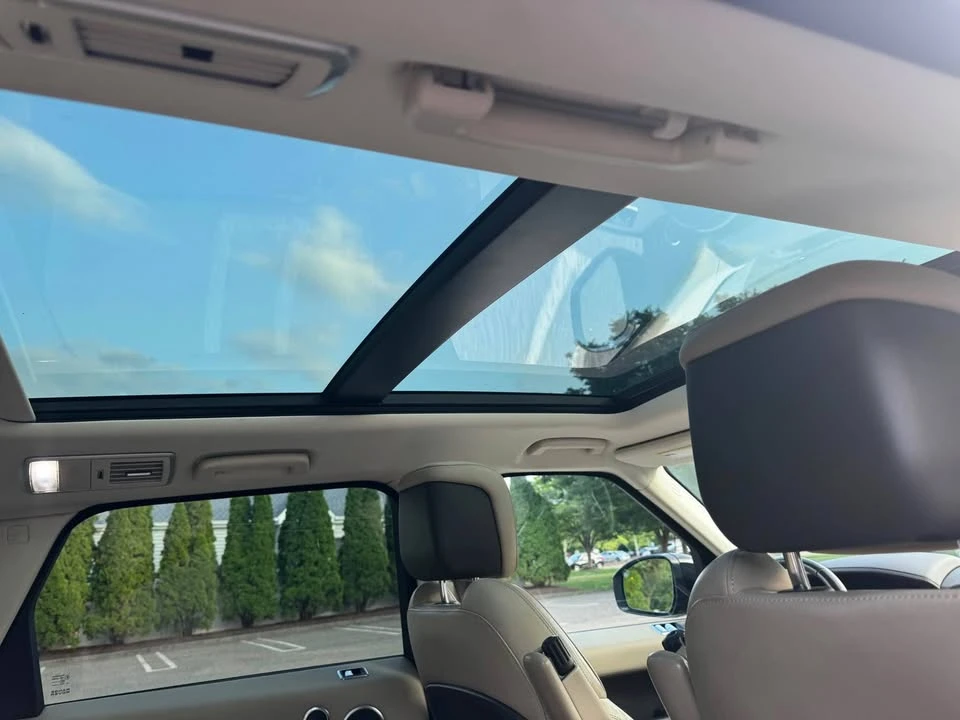 2018 Land Rover Range Rover L405 - Image 14 of 16