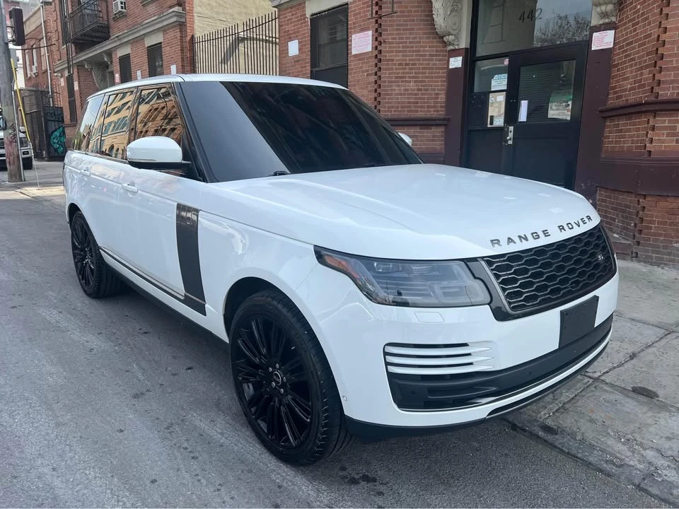 2018 Land Rover Range Rover L405 - Image 5 of 10
