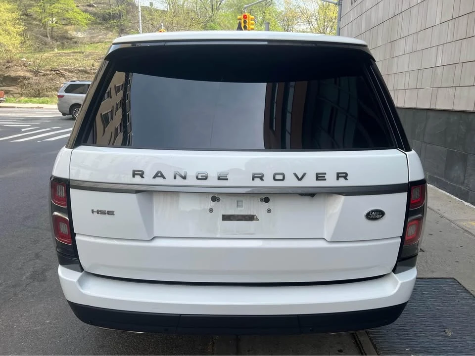 2018 Land Rover Range Rover L405 - Image 5 of 10