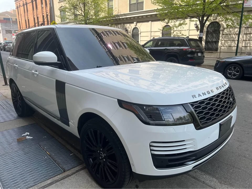 2018 Land Rover Range Rover L405 - Image 3 of 10