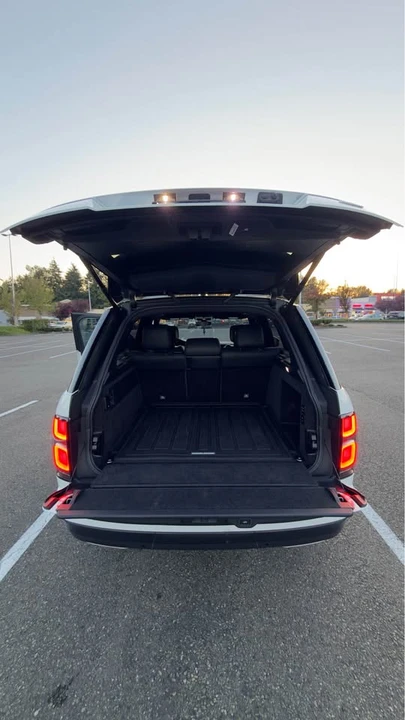 2018 Land Rover Range Rover L405 - Image 7 of 12