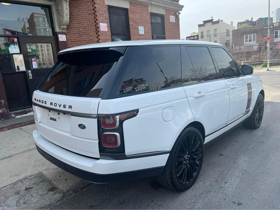 2018 Land Rover Range Rover L405 - Image 4 of 10