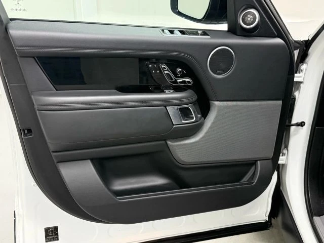 2018 Land Rover Range Rover L405 - Image 20 of 21