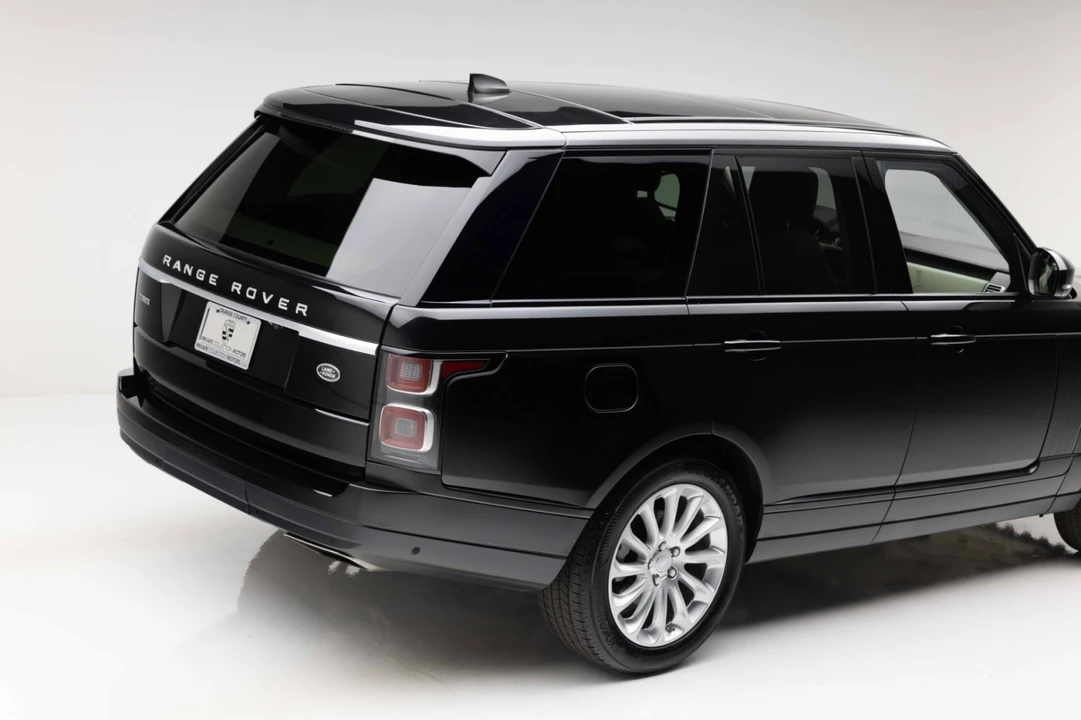 2018 Land Rover Range Rover L405 - Image 19 of 31