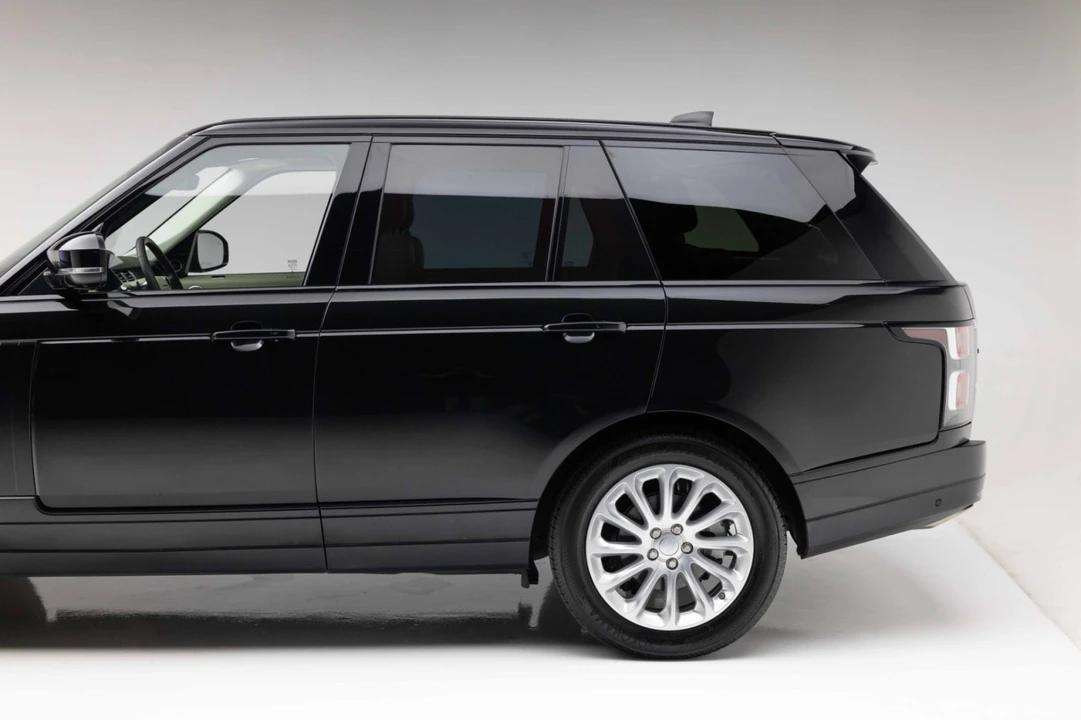 2018 Land Rover Range Rover L405 - Image 23 of 31