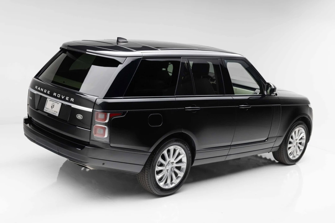 2018 Land Rover Range Rover L405 - Image 3 of 31