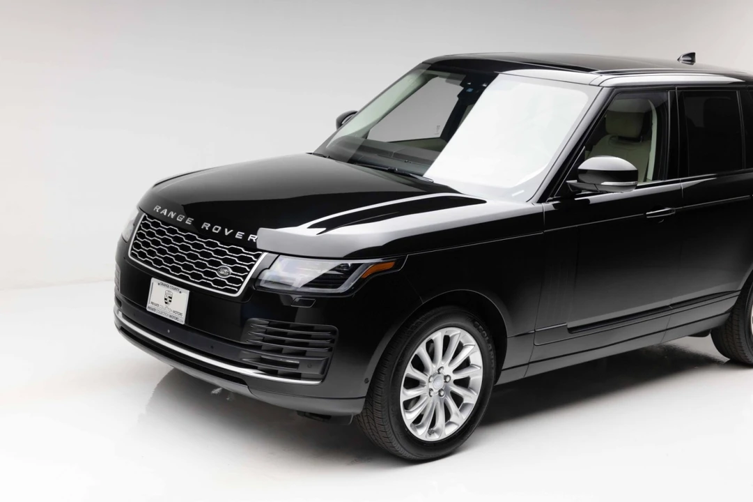 2018 Land Rover Range Rover L405 - Image 17 of 31