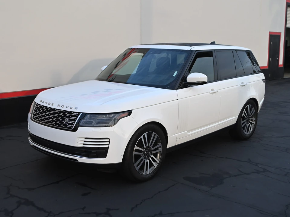 2018 Land Rover Range Rover L405 - Image 2 of 31