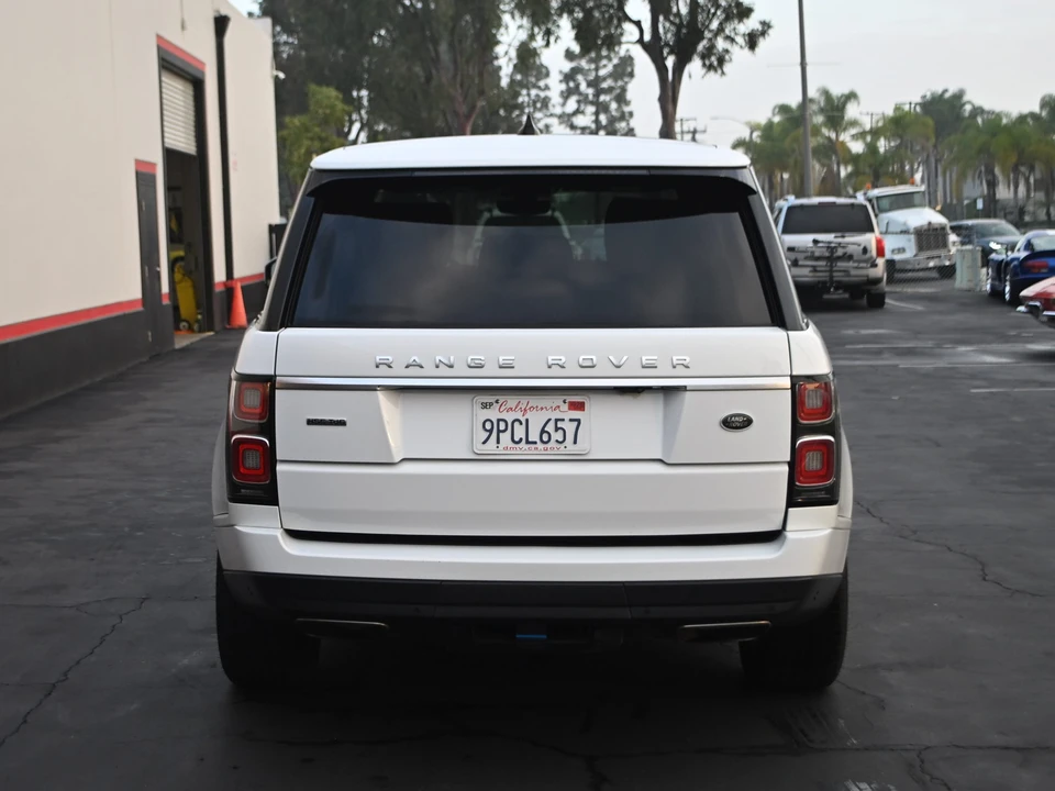 2018 Land Rover Range Rover L405 - Image 17 of 31