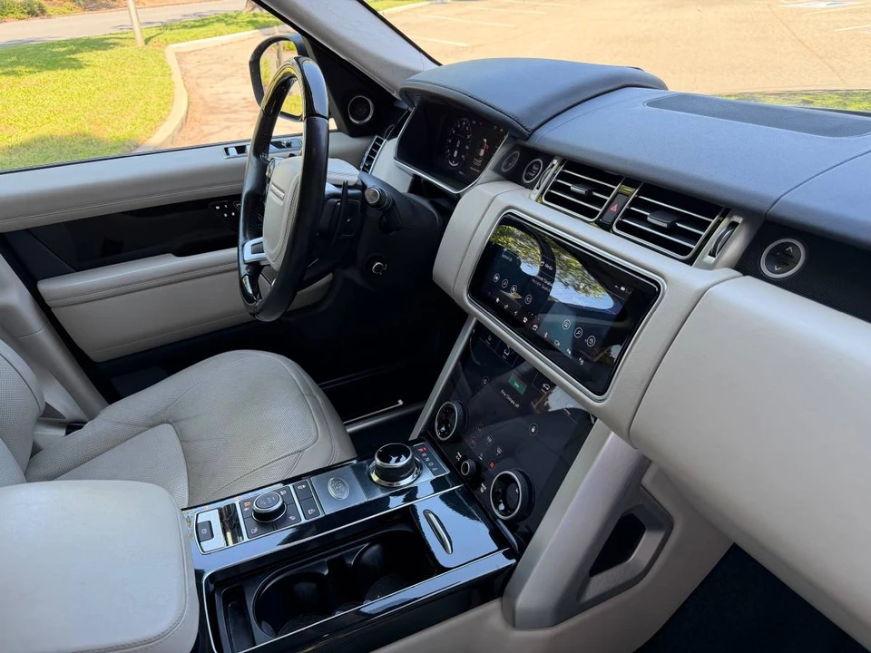 2018 Land Rover Range Rover L405 - Image 4 of 18