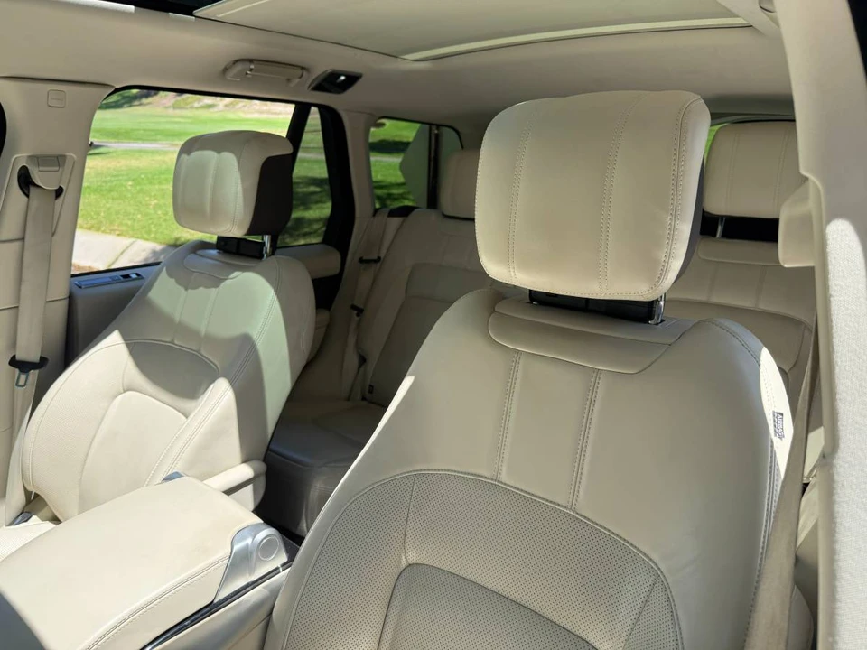 2018 Land Rover Range Rover L405 - Image 7 of 24