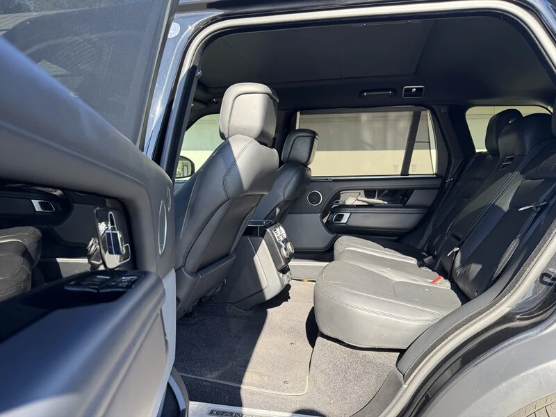 2018 Land Rover Range Rover L405 - Image 10 of 18