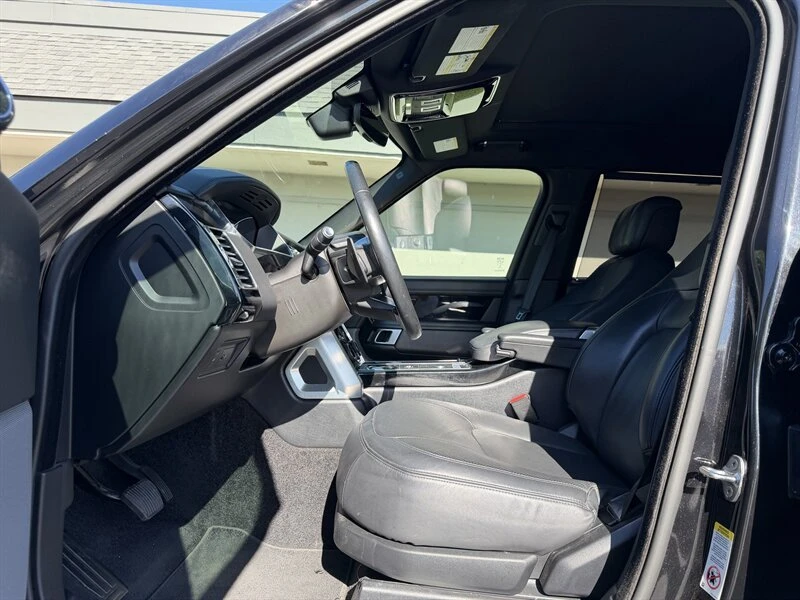 2018 Land Rover Range Rover L405 - Image 9 of 18