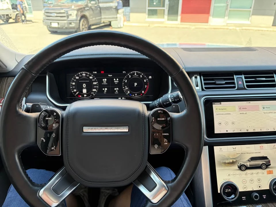 2018 Land Rover Range Rover L405 - Image 9 of 14