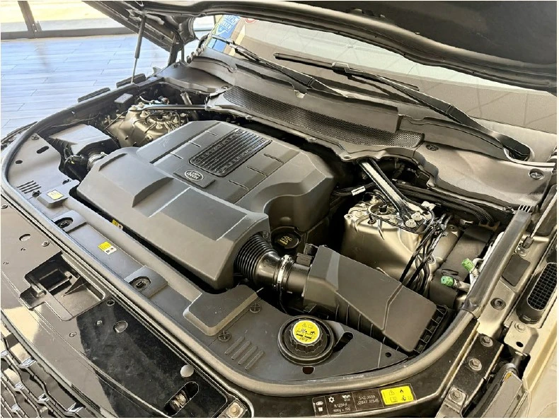 2018 Land Rover Range Rover L405 - Image 18 of 20