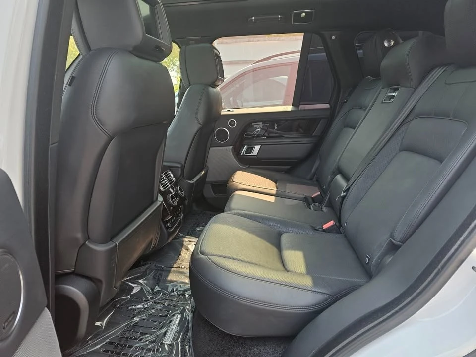 2018 Land Rover Range Rover L405 - Image 8 of 19