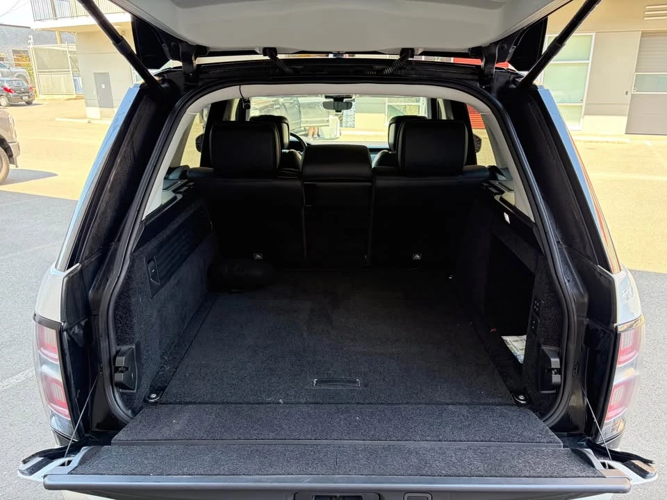 2018 Land Rover Range Rover L405 - Image 12 of 14