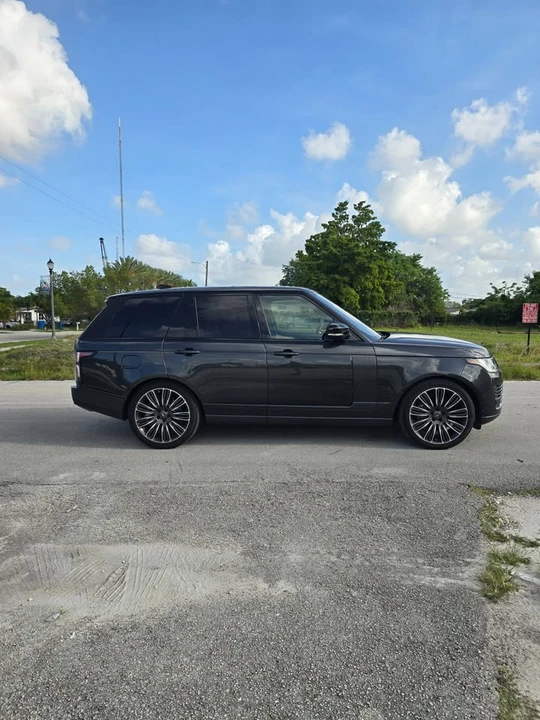 2018 Land Rover Range Rover L405 - Image 4 of 12