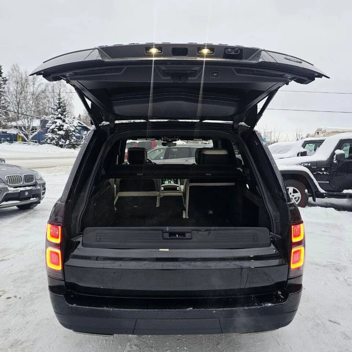 2018 Land Rover Range Rover L405 - Image 8 of 20