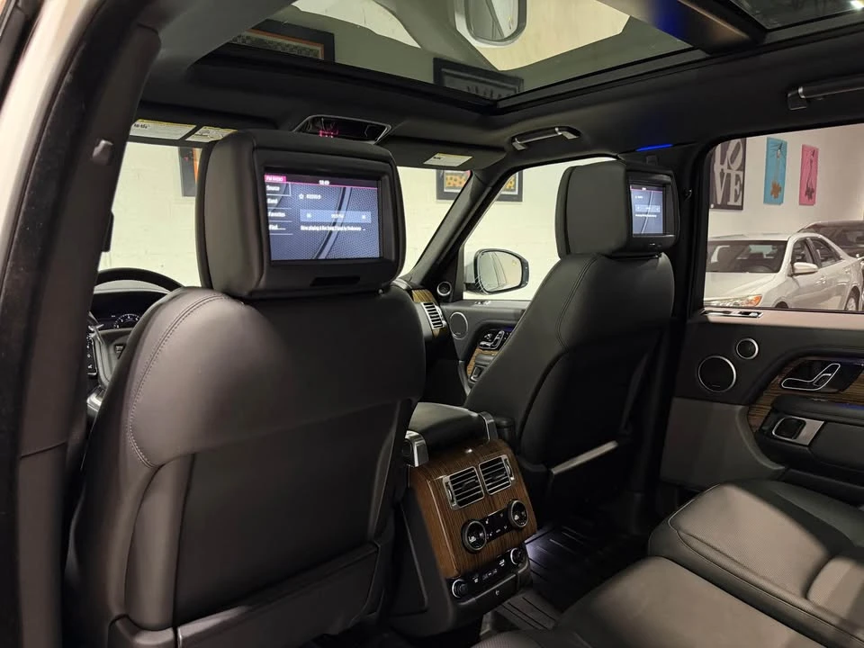 2018 Land Rover Range Rover L405 - Image 12 of 20