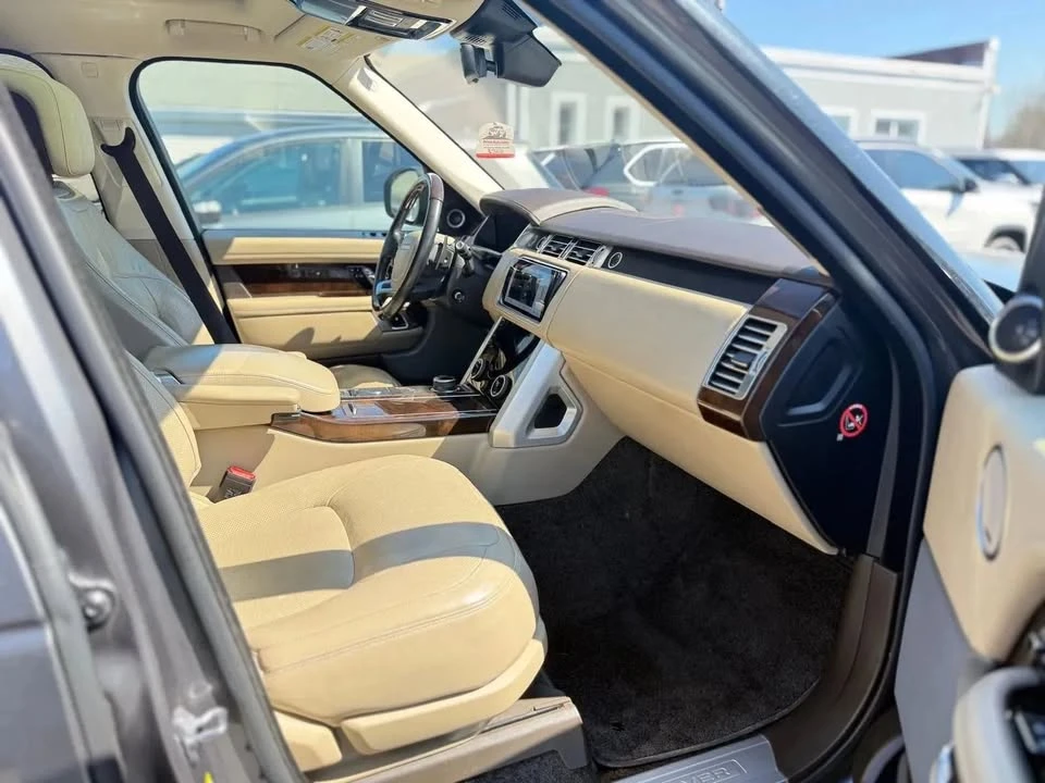 2018 Land Rover Range Rover L405 - Image 10 of 20
