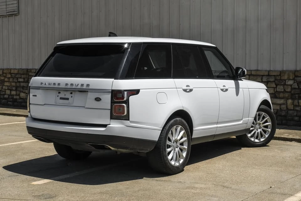 2018 Land Rover Range Rover L405 - Image 10 of 20